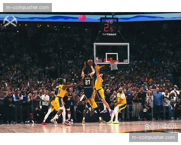 雷霆64胜18负锁定联盟第一 卫冕冠军展现统治级攻防平衡 雷霆64胜18负锁定联盟第一 卫冕冠军展现统治级攻防平衡